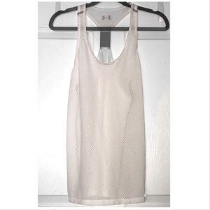 π·2/$20 UA Mesh Workout Top